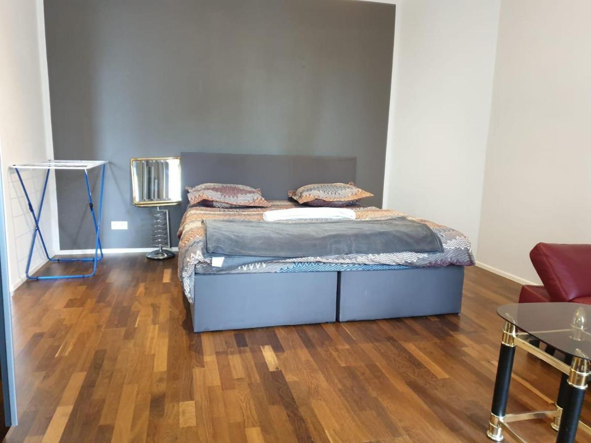 Deluxe Apartment 5P Mm A Wenen Buitenkant foto